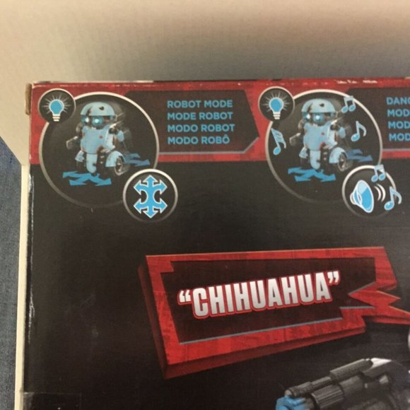 New Transformers Autobot Sqweeks Romote Control Robot - Picture 10 of 12